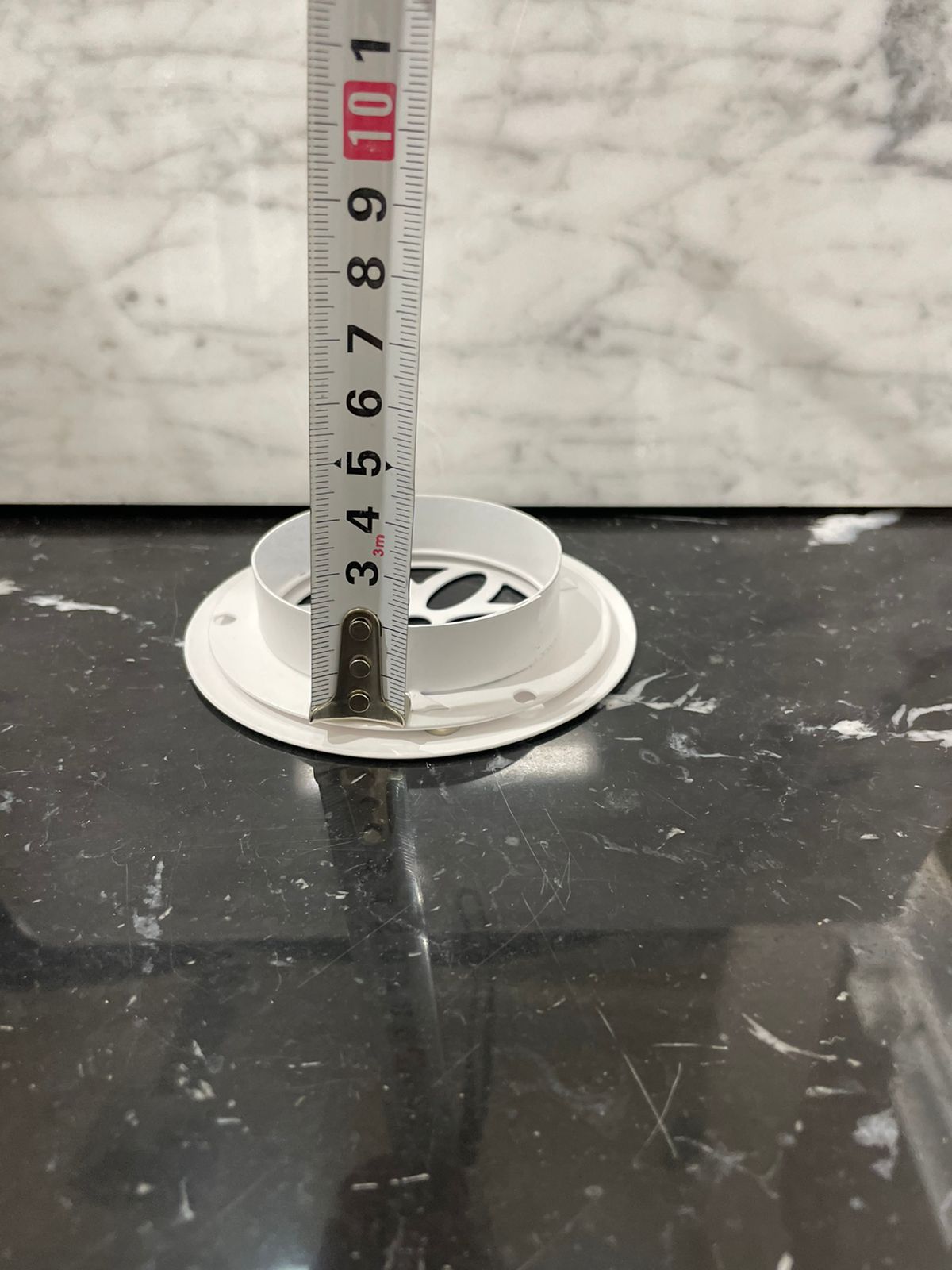 Решётка вентиляционная на магнитах цветок 100 мм белая